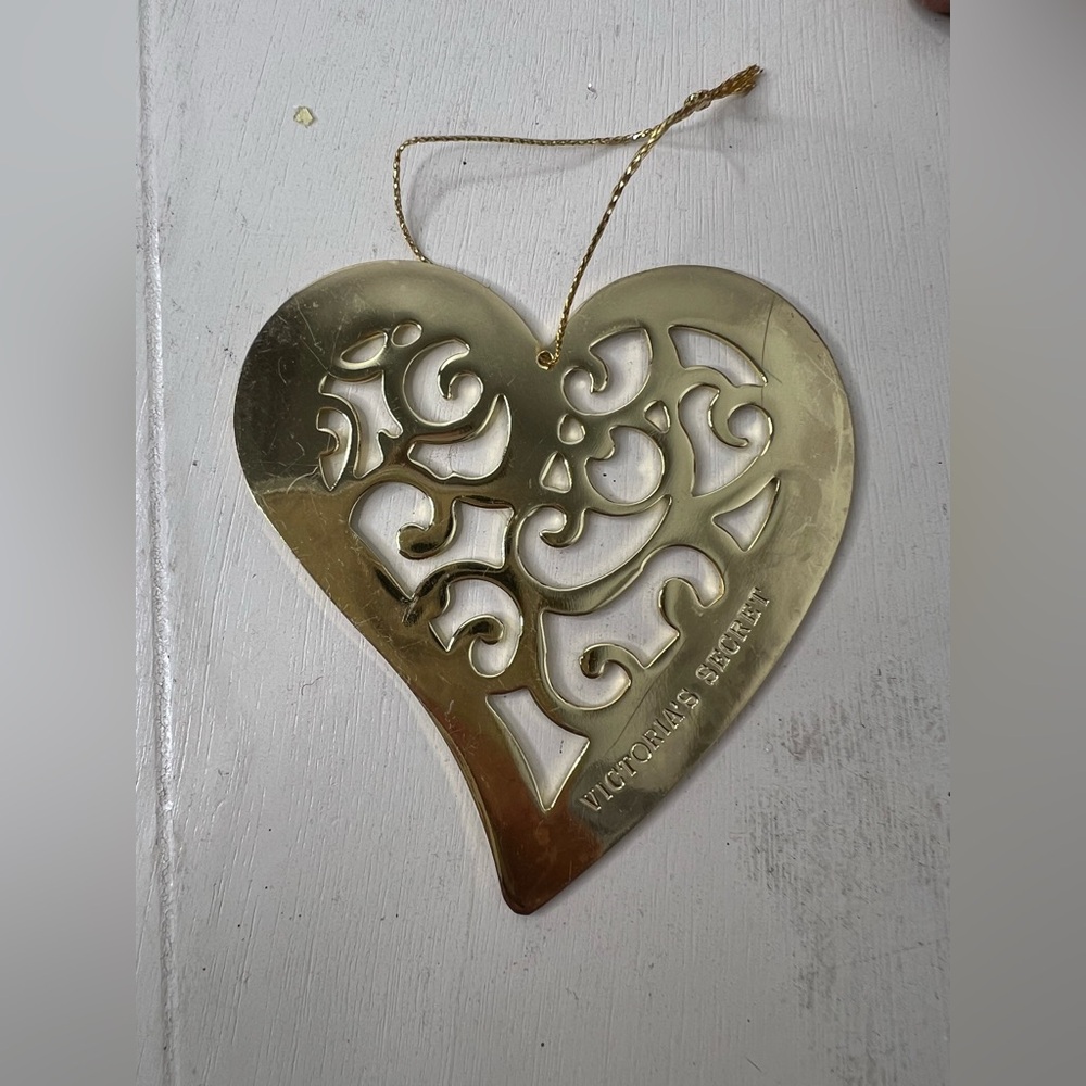 Rare Victoria's Secret Gold Filigree Heart Christmas Tree Ornament